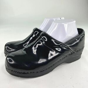 Bjorndal Women's Black Patent Nursing Clogs US 9 Slip-On Professional Shoes